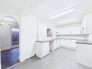 Photo 4- click for photo gallery